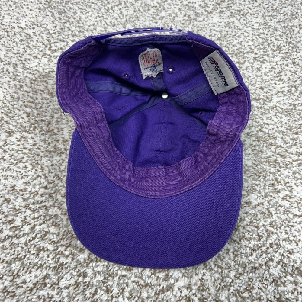 Minnesota Vikings Hat Cap Snap Back Mens One‎ Size Purple NFL Sports Specialties